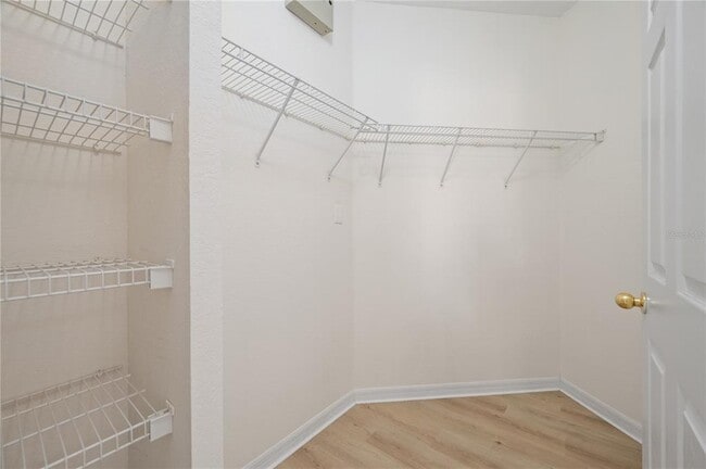 Building Photo - 3593 Conroy Rd