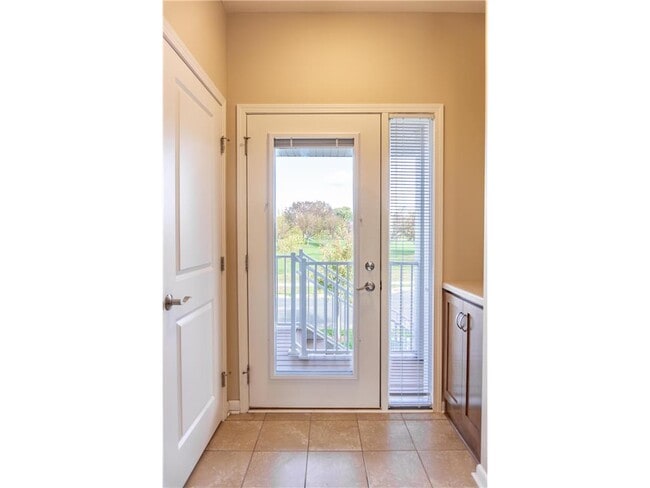 Building Photo - 2974 Clover Ridge Dr
