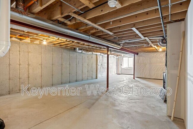 Building Photo - 143 Blanchard Ct