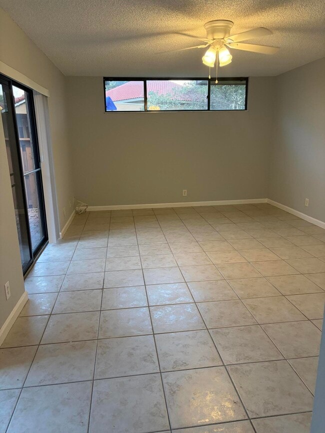 Building Photo - 8165 Severn Dr