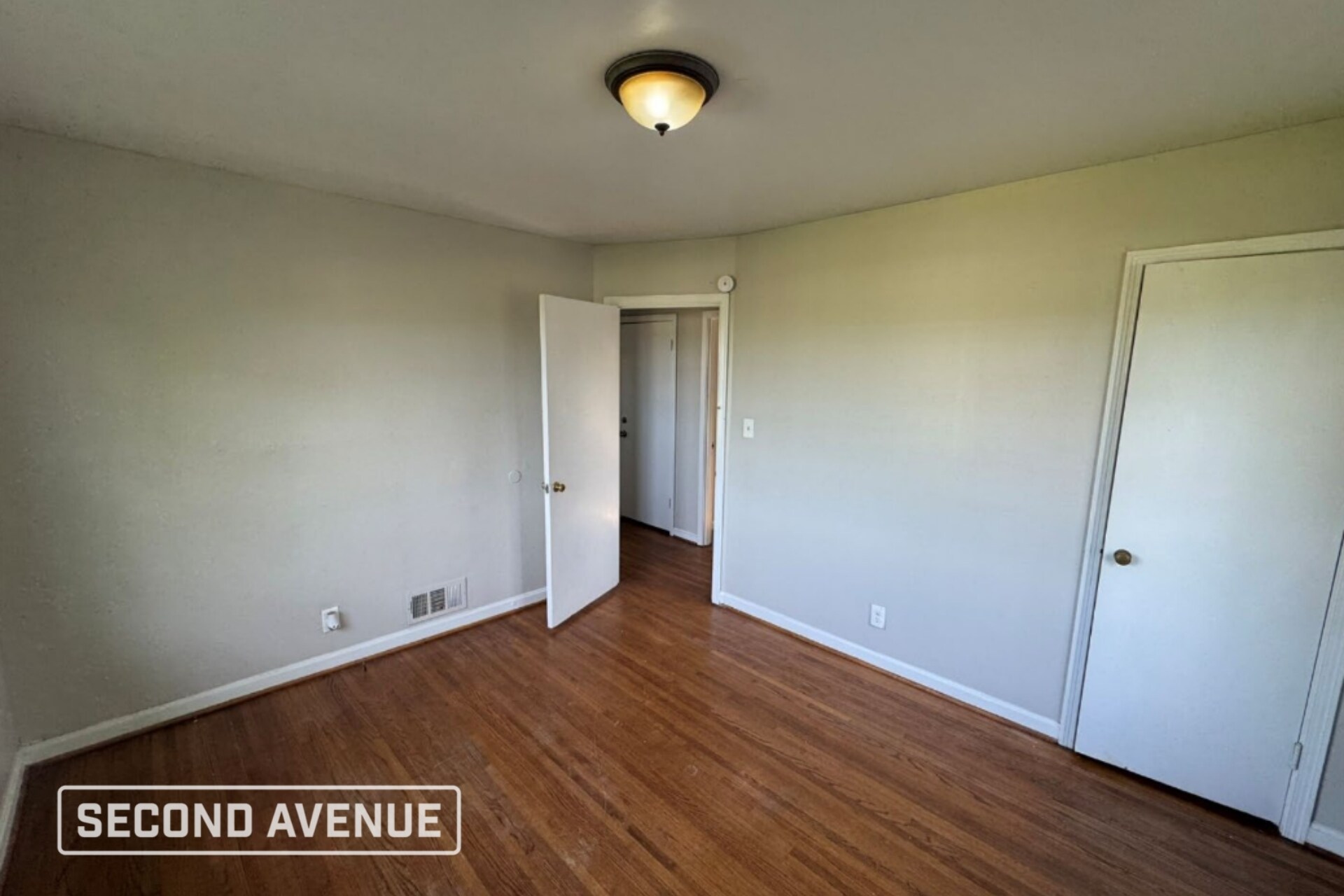 Building Photo - 9228 Brookhurst Dr