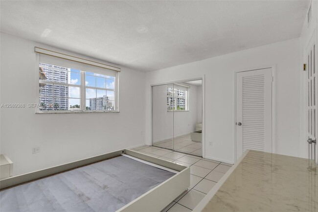 Building Photo - 1800 79th Street Causeway