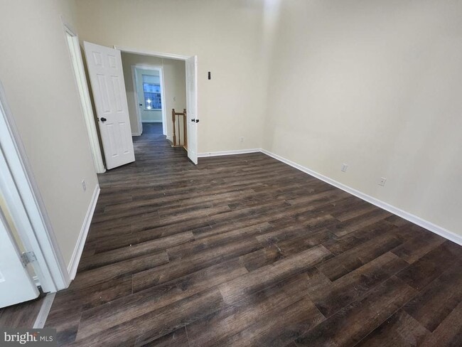 Building Photo - 14120 Silver Teal Way