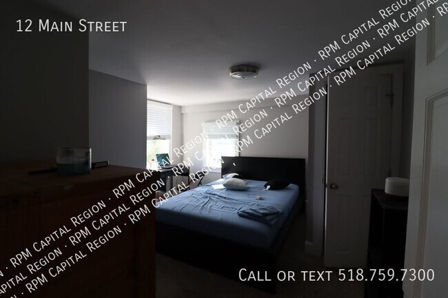 Building Photo - Historic Rexford 2 Bedroom