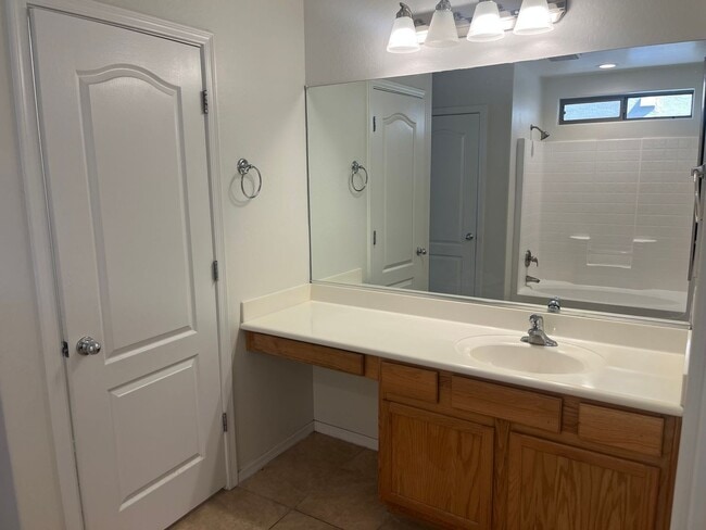 Building Photo - 25524 W Williams St