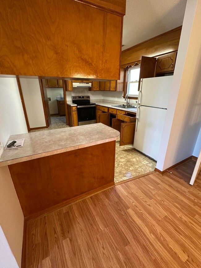 Building Photo - 312 Sorin Cir