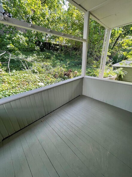 Building Photo - 83 Dexter St