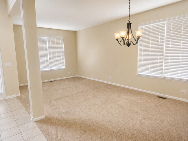 Building Photo - 388 Toccoa Ln