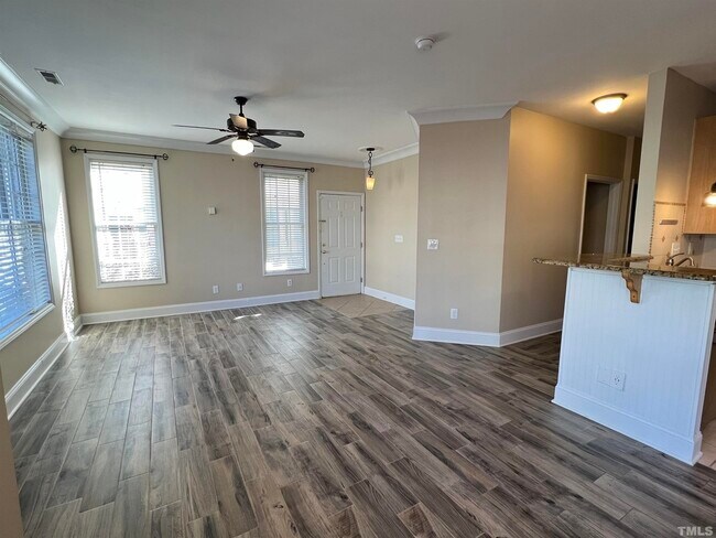 Building Photo - 2311 Kudrow Ln