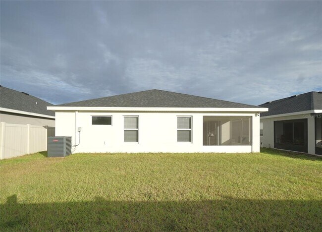 Building Photo - 12221 Cypress Br St