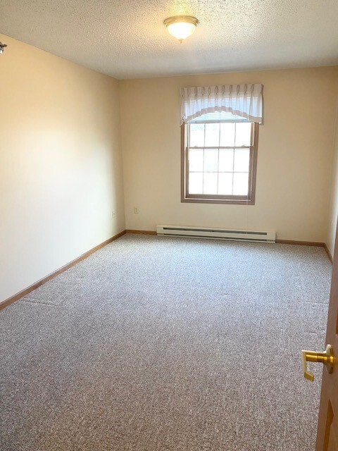 Building Photo - Sheridan House