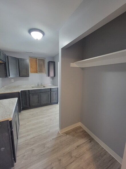 Building Photo - 1816-1816 N James H McGee Blvd