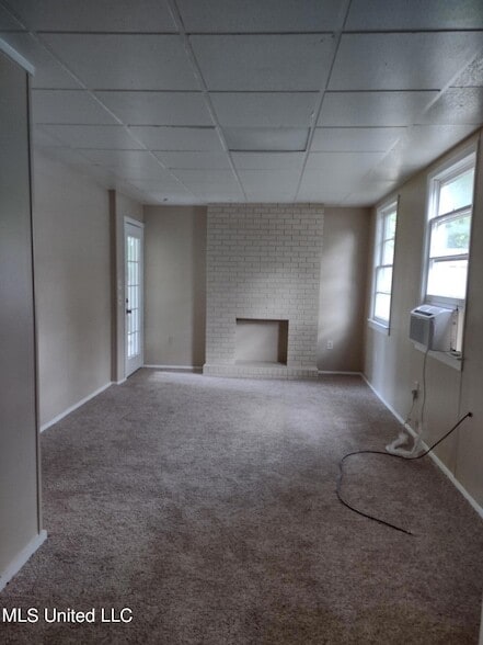 Building Photo - 1426 50th Ave