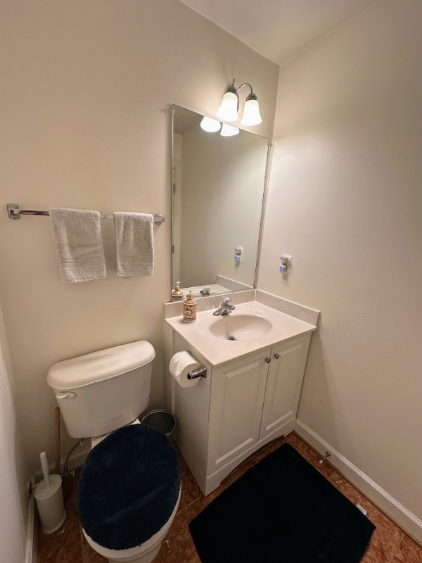 Building Photo - 8273 Glade Bank Dr