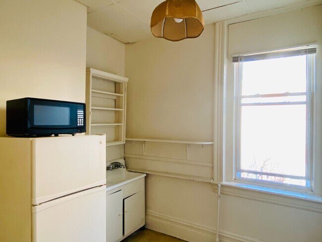 Building Photo - 2601 Park Avenue