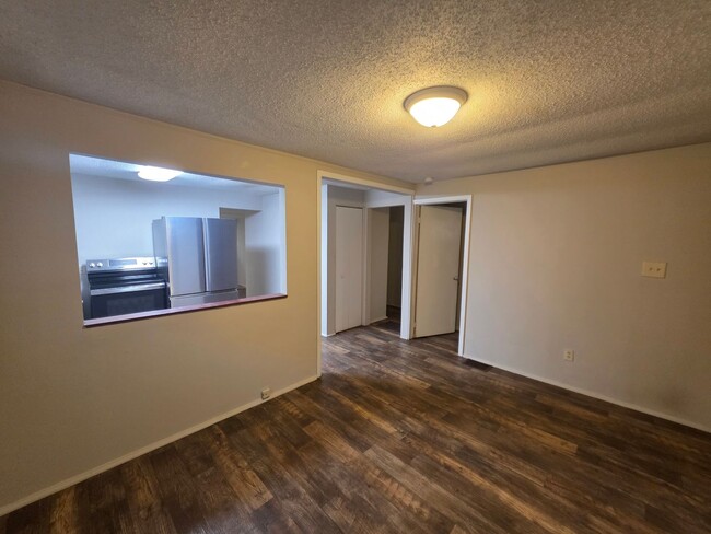 Building Photo - 7942 Lake Geneva Ln