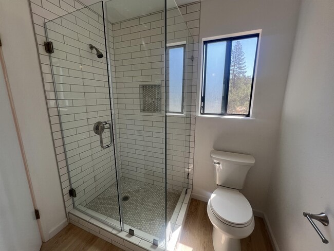 Building Photo - 41256 Sky Vista Pl