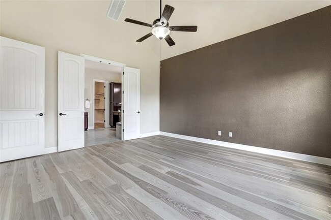 Building Photo - 2416 Millbrook Loop