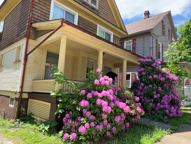Primary Photo - 1153 Boyd Ave