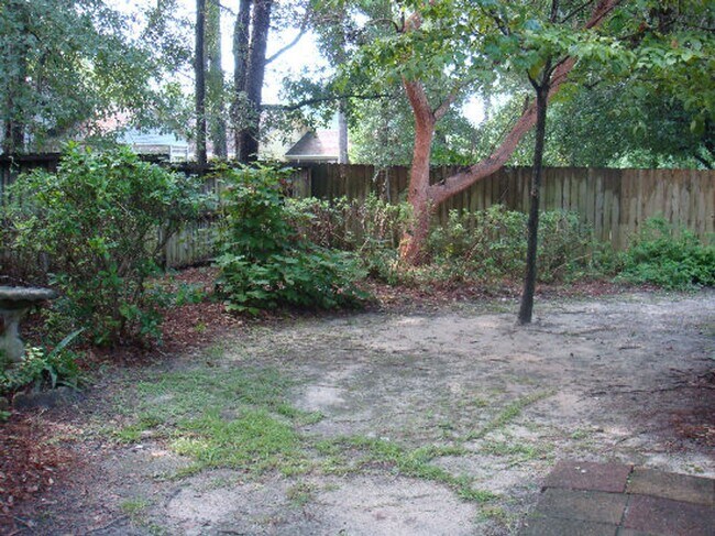 Building Photo - 2845 Fawnwood Cir