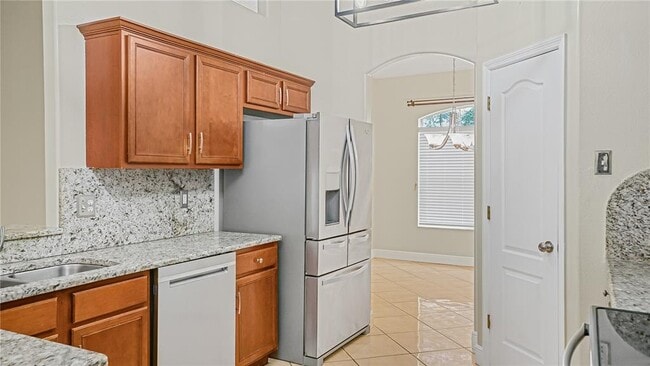 Building Photo - 774 Princeton Dr