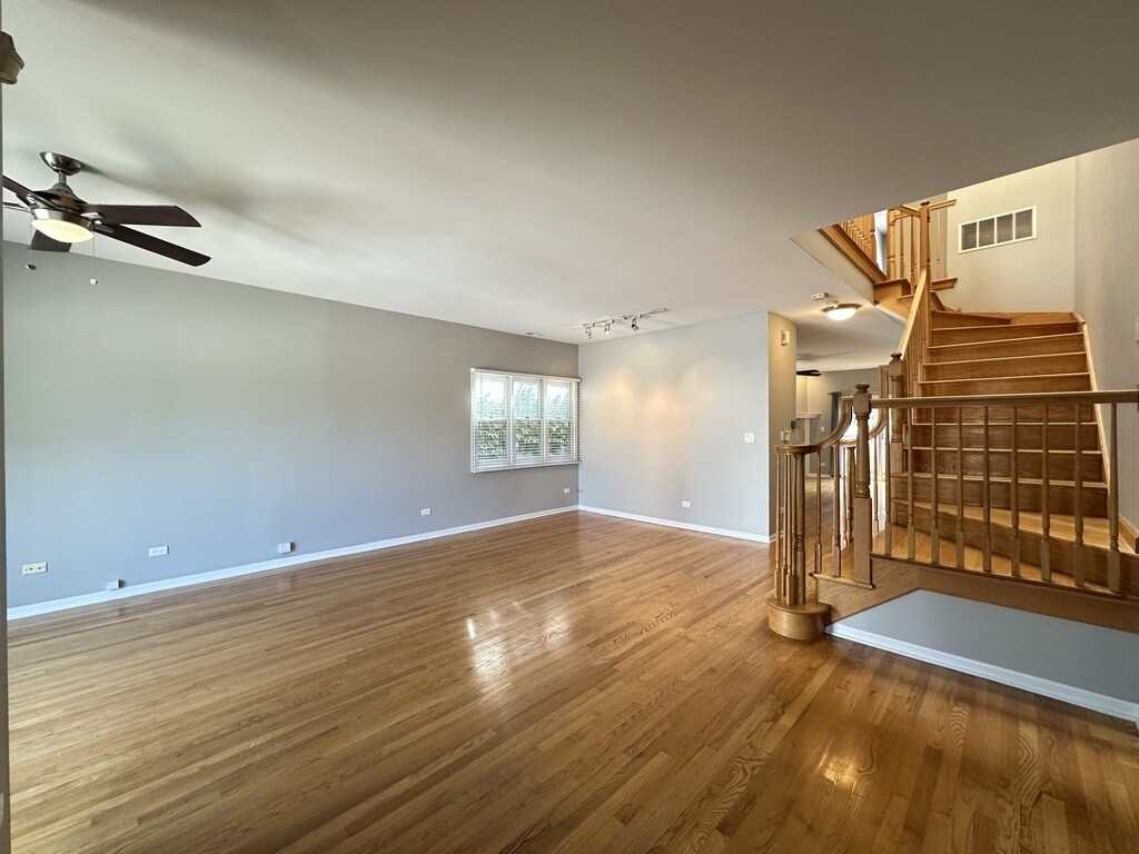 Building Photo - 724 N Willard Ct