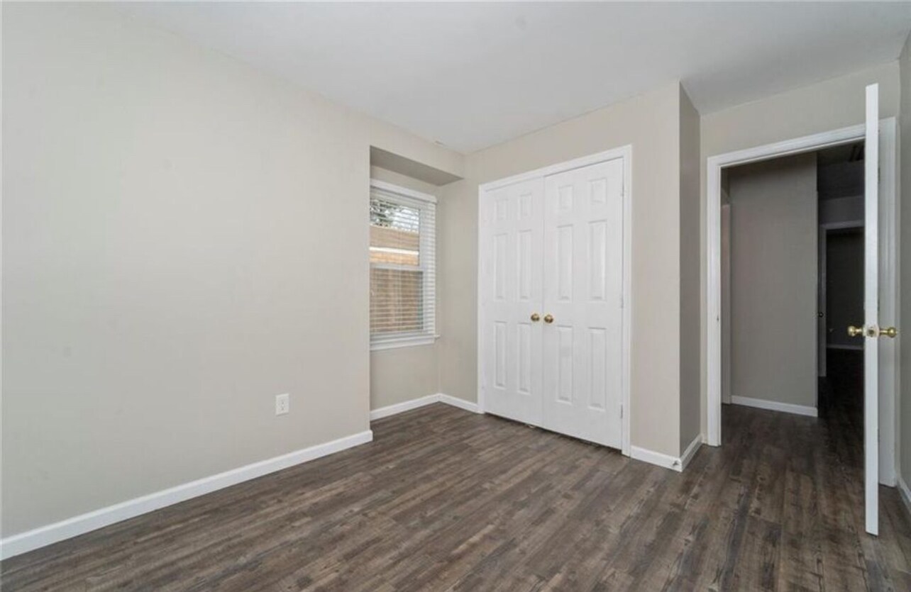 Building Photo - 418 Lake Havasu Dr