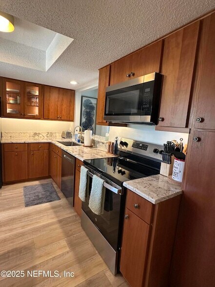 Building Photo - 133 Bermuda Ct