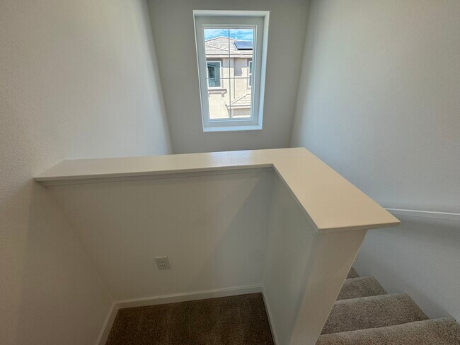 Building Photo - 31506 Lolite Dr