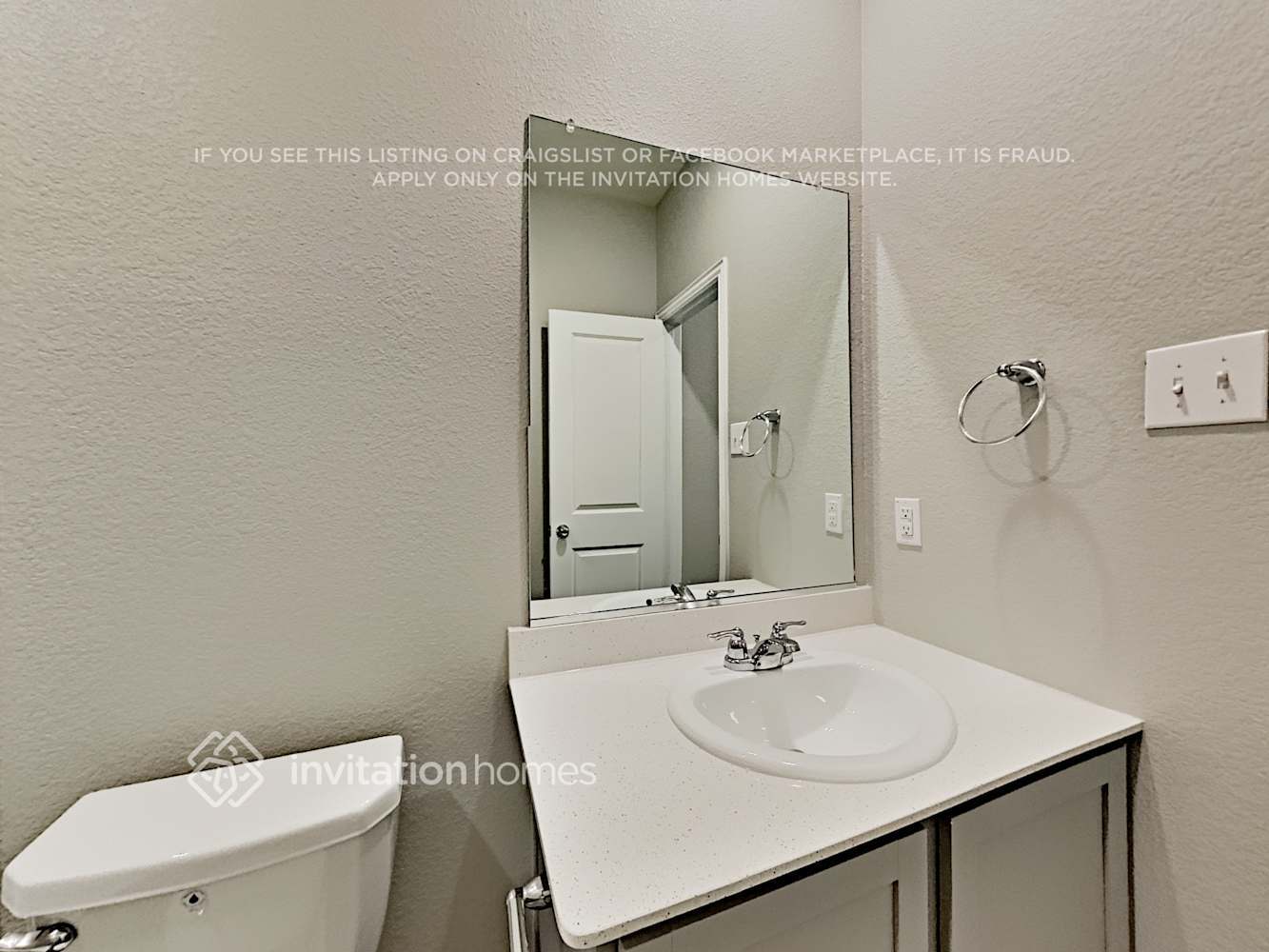 Building Photo - 14833 Grey Feather Trail