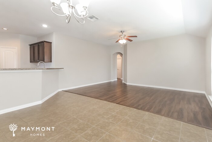 Building Photo - 1629 Applegate Way