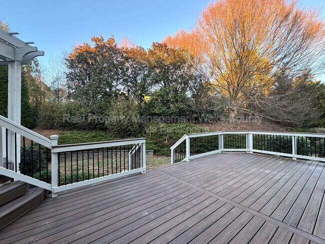 Building Photo - 1021 Keith Rd