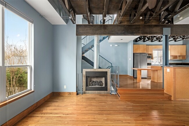 Building Photo - 224 Willard St