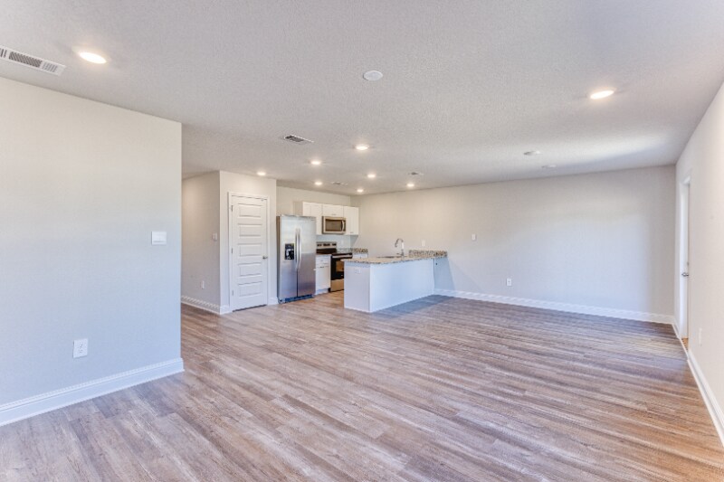 Building Photo - 9043 Holly Cove