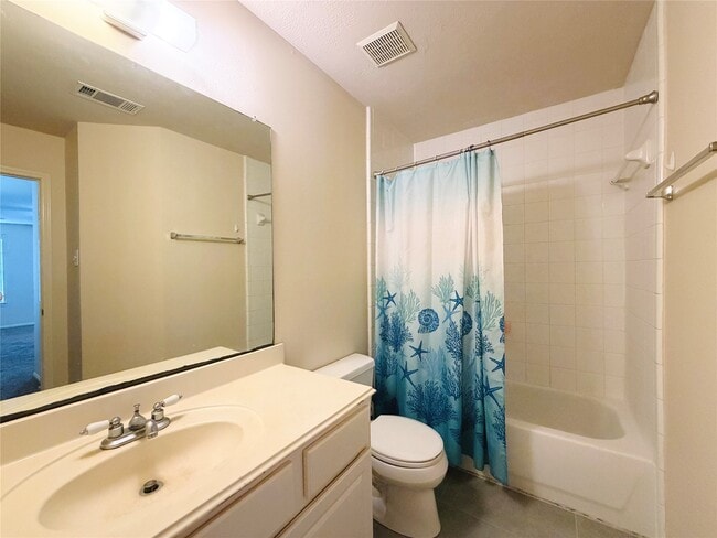 Building Photo - 20423 White Poplar Dr