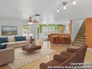 Building Photo - 3223 Crested Creek Dr