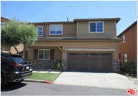 Building Photo - 9644 Pine Orchard St