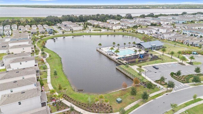 Building Photo - 635 Belgrove St