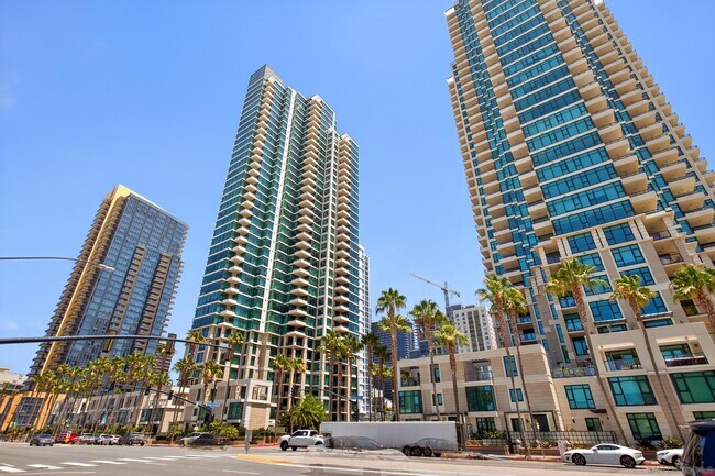 Building Photo - 1205 Pacific Hwy