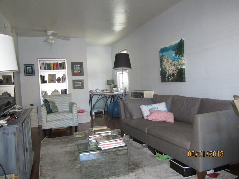 LIVINGROOM - 12447 Walsh Ave