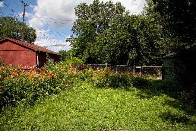Building Photo - 3934 Avery St