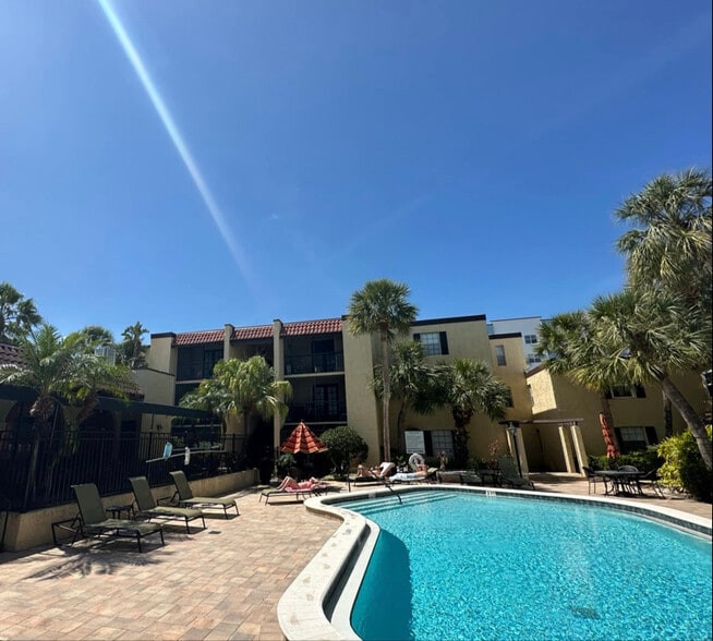 Building Photo - 105 S Obrien St