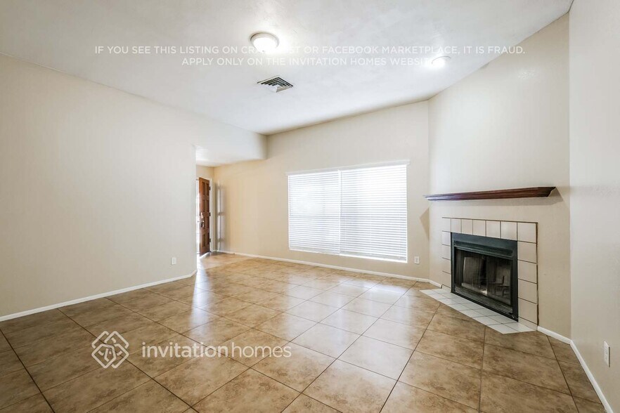 Building Photo - 7441 W Krall St