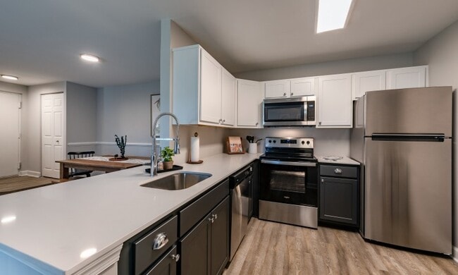 Building Photo - Avana Northlake