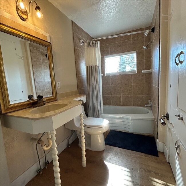 Building Photo - 2918 46th St