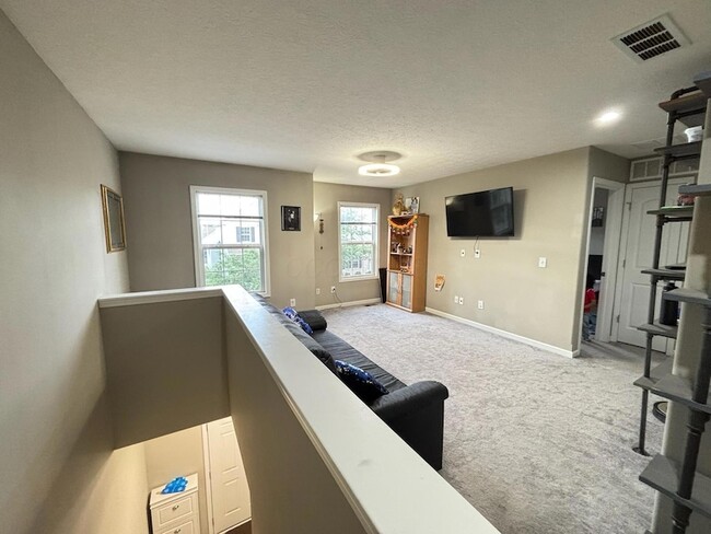 Building Photo - 5821 Marble Creek St