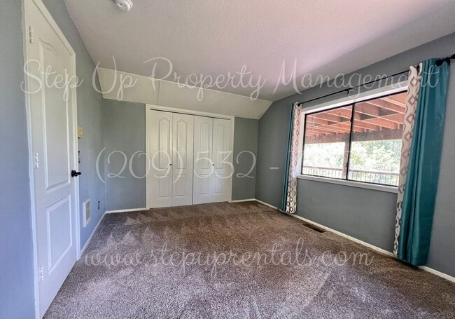 Building Photo - Cedar Ridge 3BR/3BA – Modern Amenities in ...