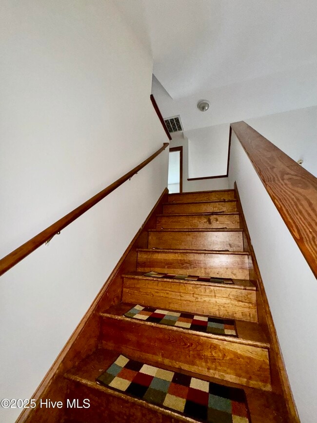 Building Photo - 1118 Brownlea Dr