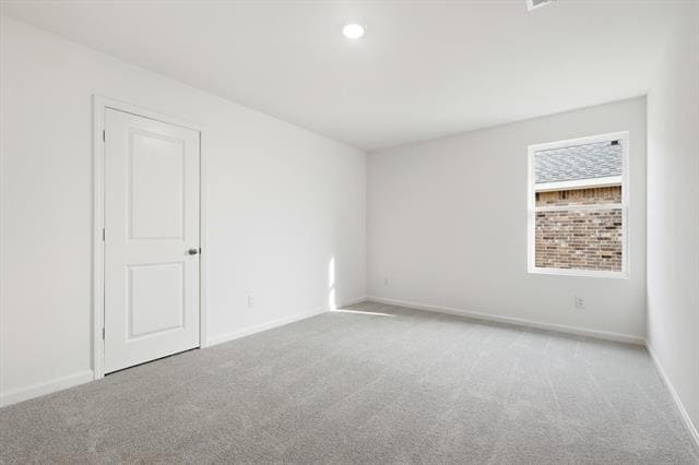 Building Photo - 2120 Mdw Pk Dr