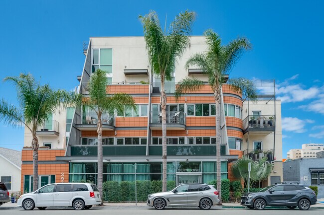 Building Photo - 3980 9th Ave